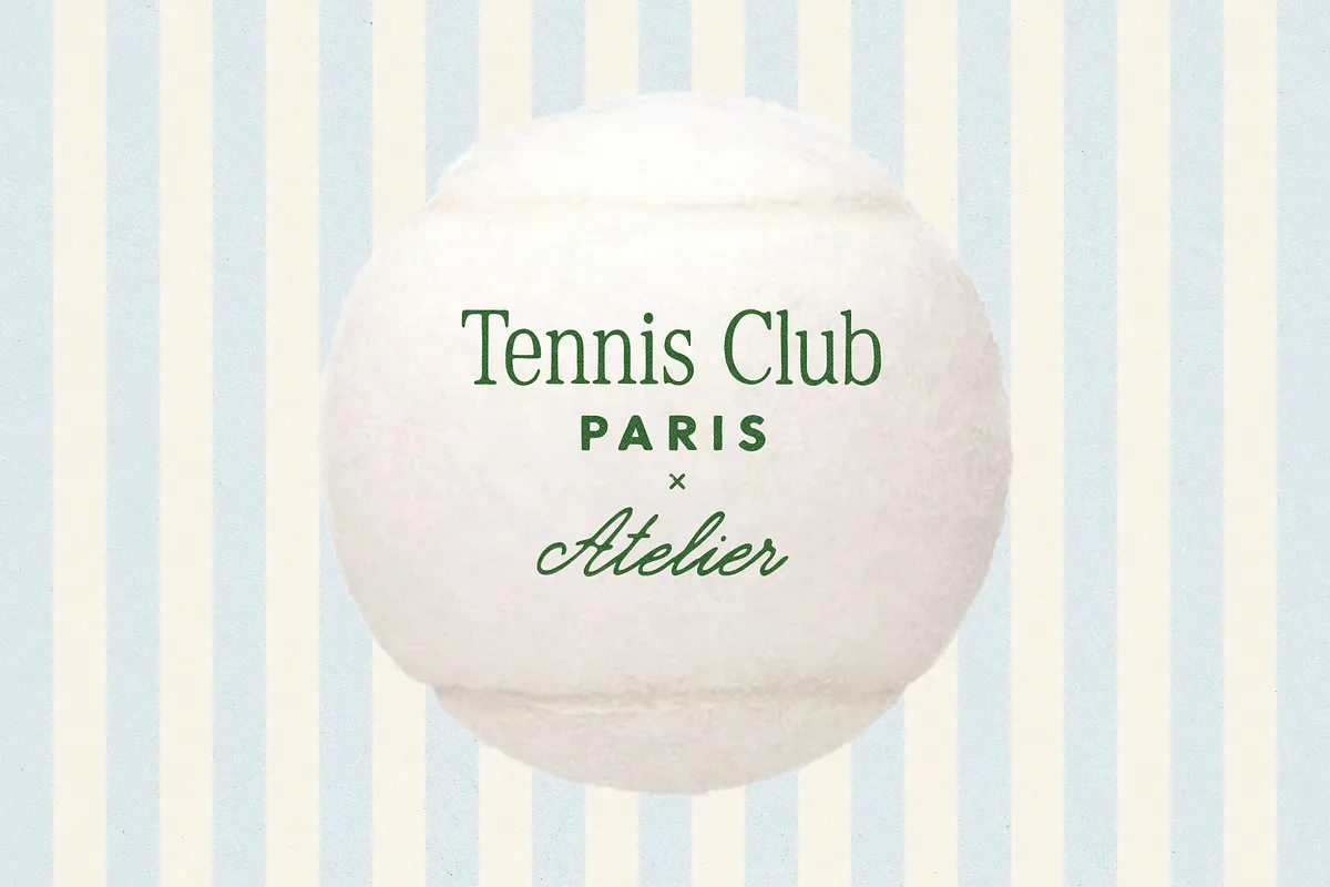 La Raquette Club Font La Raquette Club font alphabet, numbers and glyphs